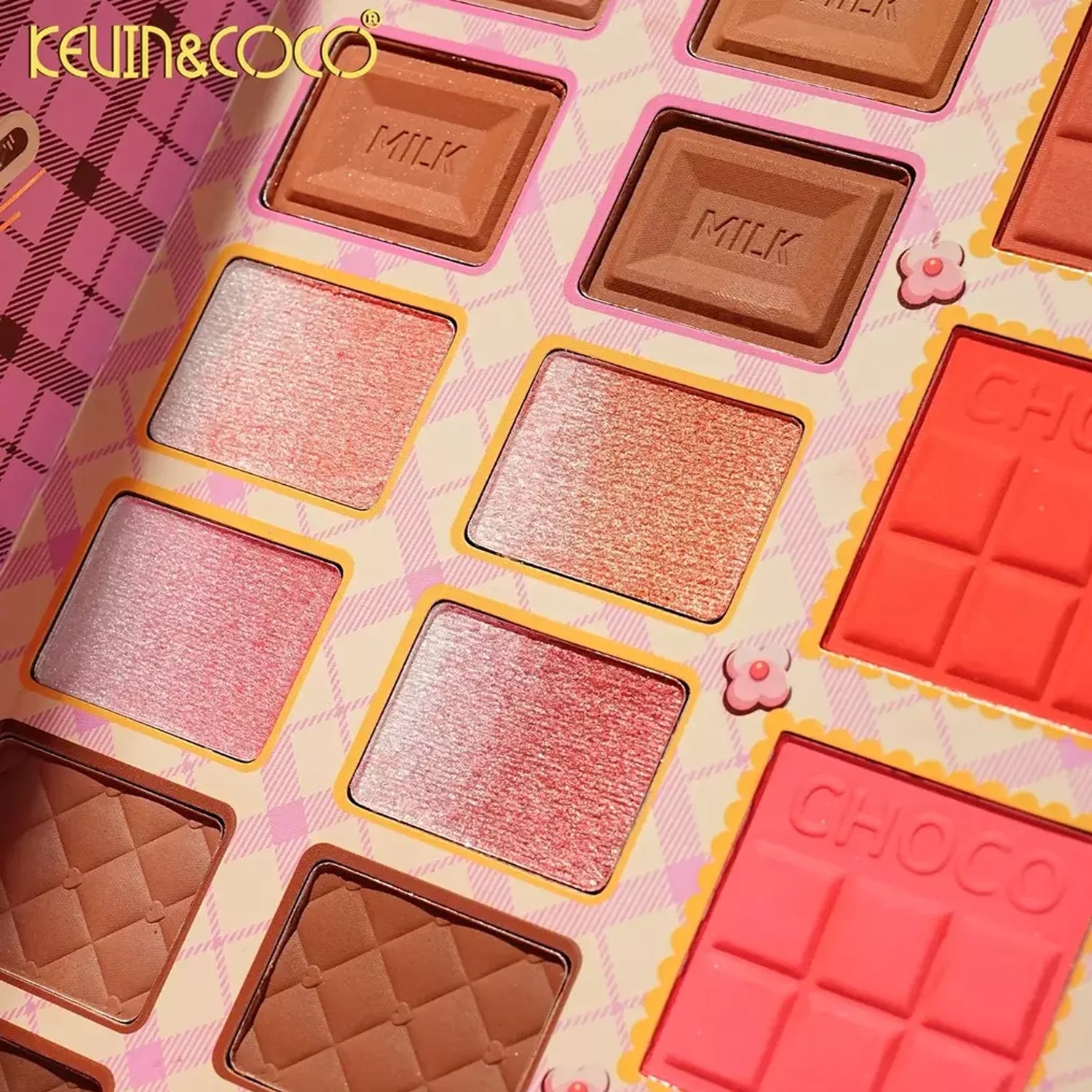 Kevin & Coco - Chocolate Fuzzy Eyeshadow Palette