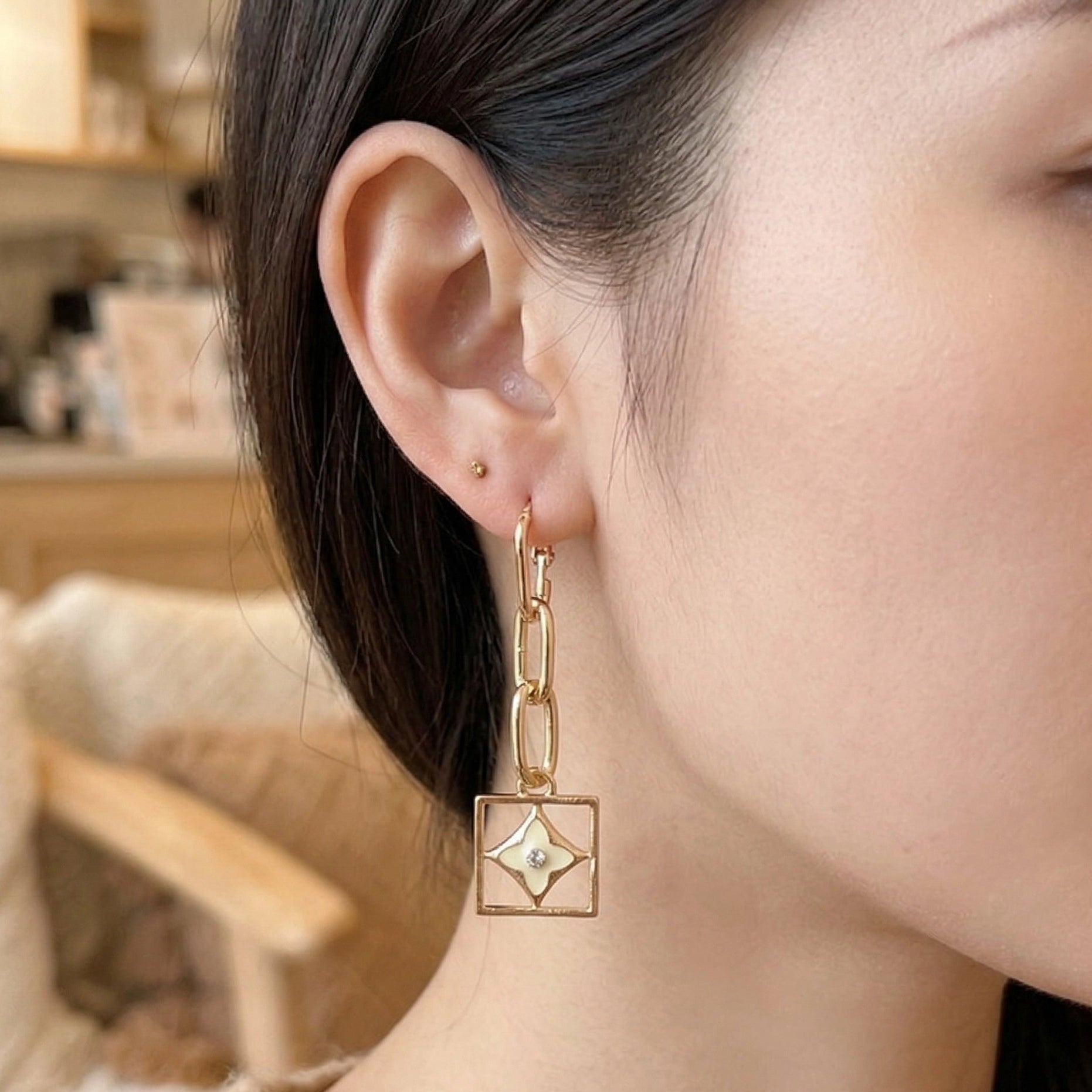 Elevate Your Style: Geometric Clover Drop Earrings (AER1713)
