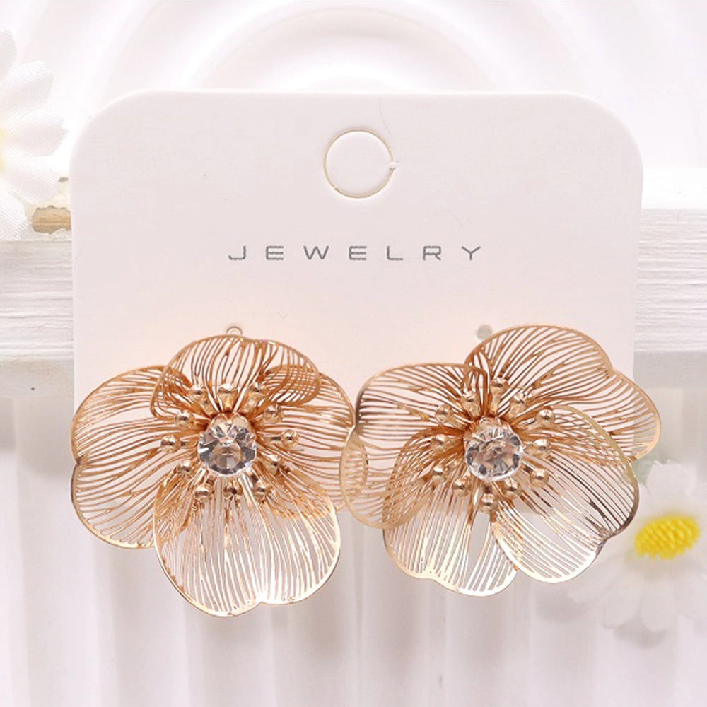 Elegant Filigree Floral Stud Earrings (AER1874)