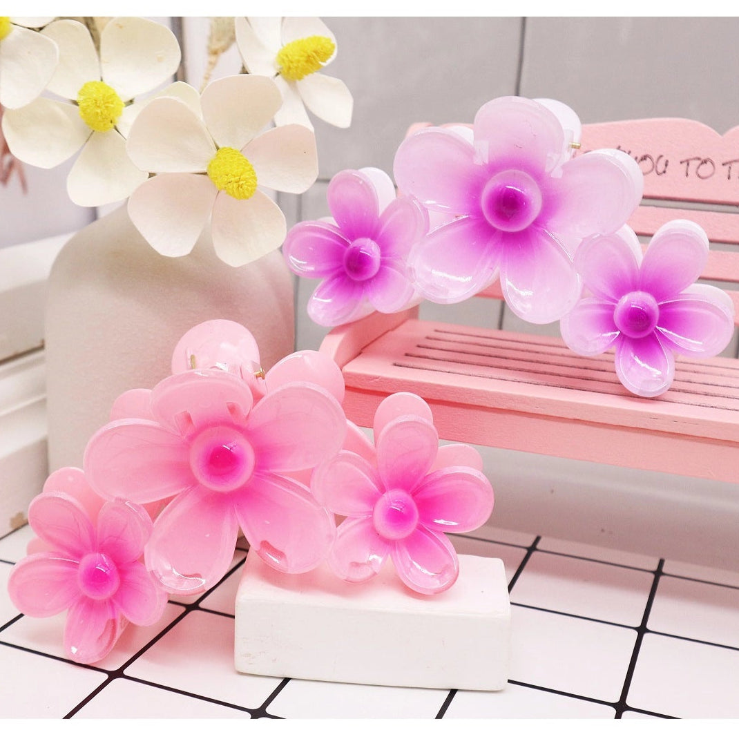 Floral Triple-Bloom Matte Hair Claw Clip | Y2K Aesthetic Hair Accessory (AHR2191)