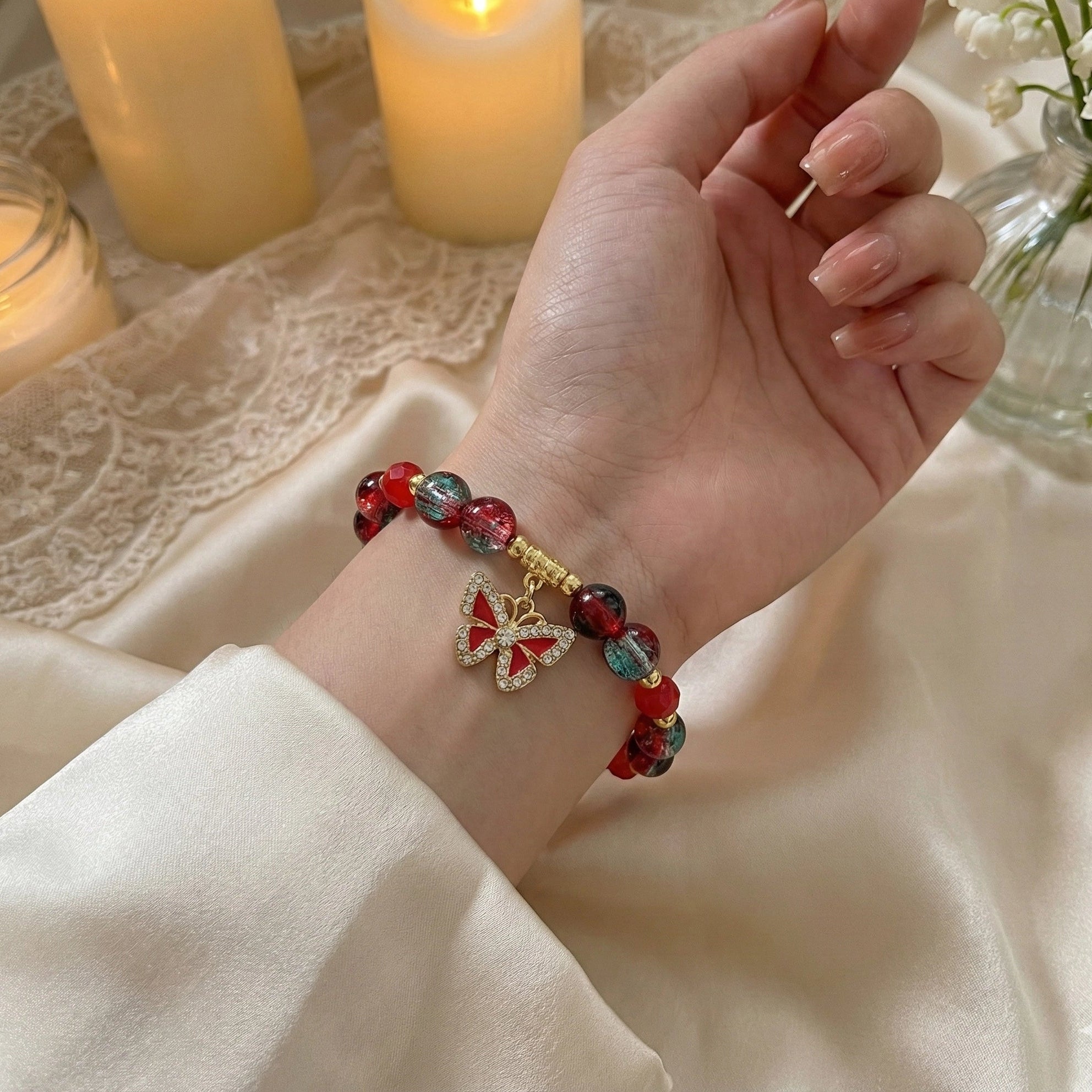 Sparkling Crystal Rhinestone Butterfly Charm Beaded Bracelet – 10mm Marbled Glass Stretch Bangle (BRC-43738M)