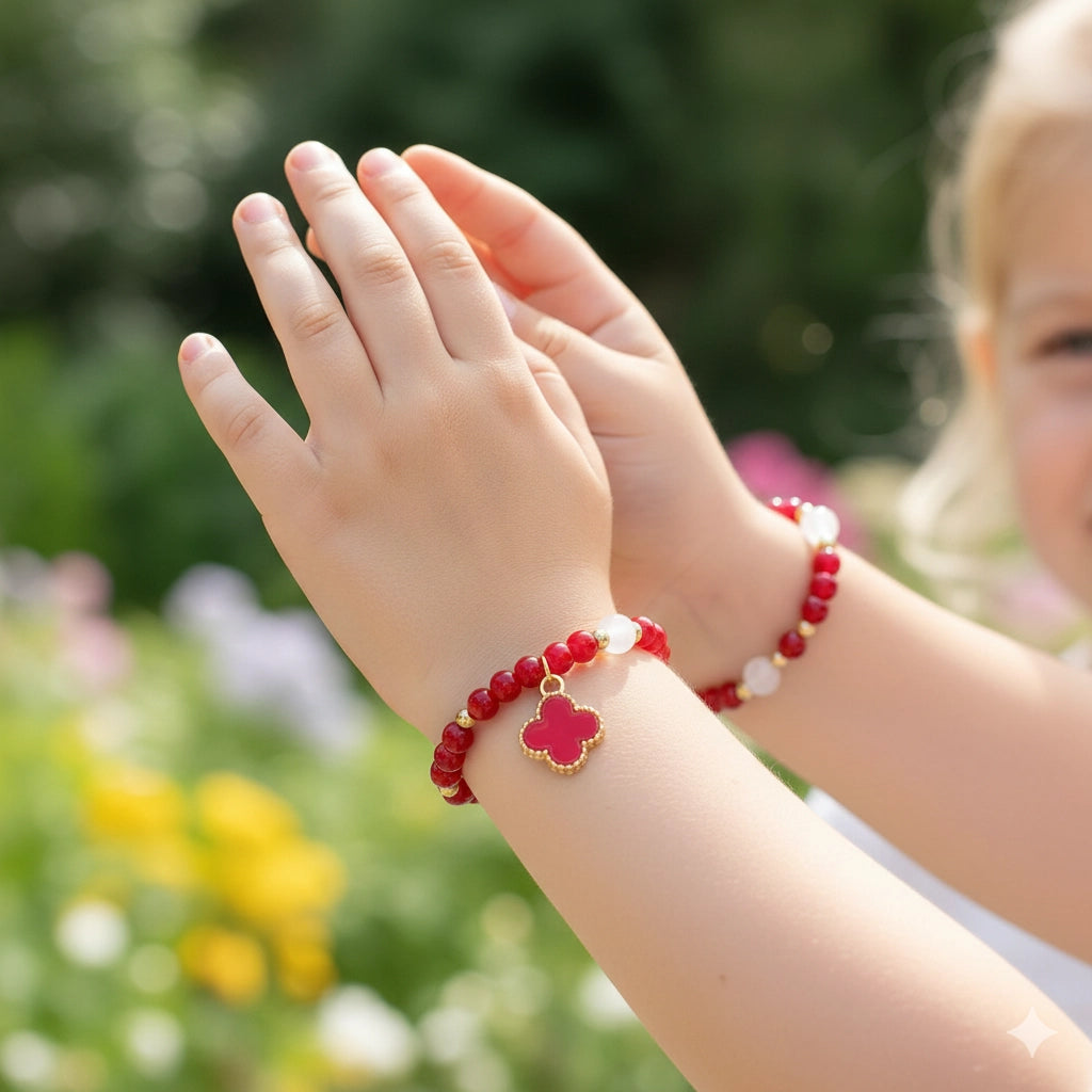 Kids Four-Leaf Clover Charm Beaded Bracelet – Gold Accents & Colorful Beads (CB2889)
