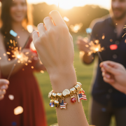 Patriotic USA Charm Bracelet Set – American Flag, Star & Heart Dangle Beads, Gold & Silver Stretch Metal Bracelet (CB3047)