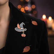 Spooky Halloween Witch Hat Brooch Pin – Rhinestone Trimmed Enamel Badge with Jack-o'-Lantern Charm (CC1249)