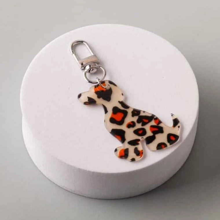 Leopard Print Acrylic Dog Charm Keychain – Cute Dachshund Bag Clip & Accessories (CR1165)