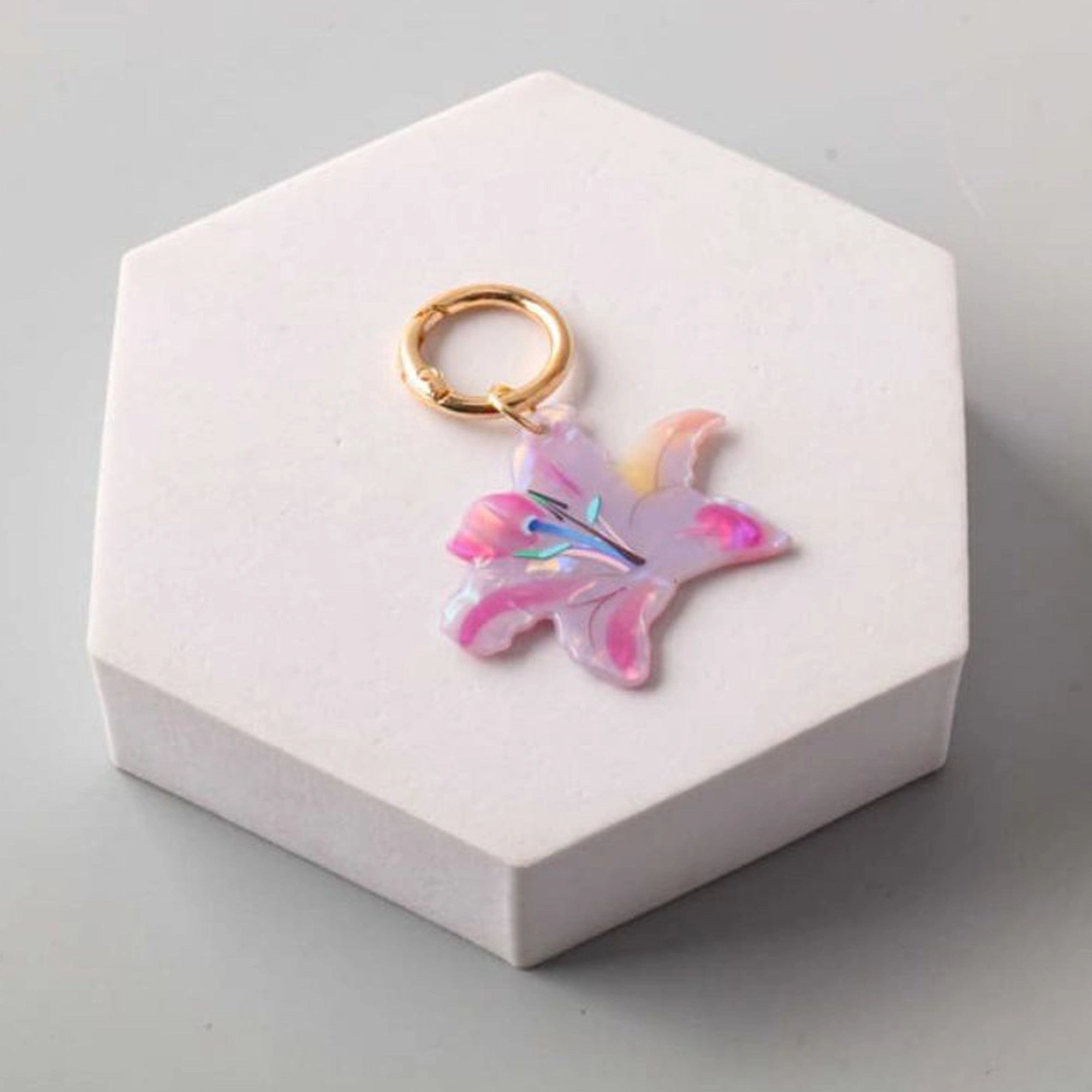 Acetate Floral Keyring Charm - Elegant Lily & Rose Bag Accessory (CR1180)