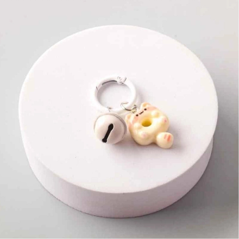 Cute Cat Donut Bell Keyring Charm – Kawaii Kitty Pastry Keychain for Bags, Backpacks, and Keys (CR1183)