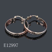 E12997 - 18K Gold Plated Engraved Hoop Earrings for Women – Vintage Floral Pattern Medium Gold Hoops with Latch Back