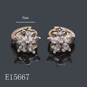 E15667 - 18K Gold Plated Floral Cubic Zirconia Huggie Hoop Earrings (8mm Small Flower Studs)