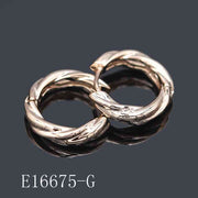 E16675 - 18K Gold Plated Twisted Huggie Hoop Earrings – Chunky Rope Hoops for Women