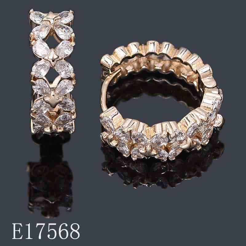 E17568 - 18K Gold Plated Floral Cubic Zirconia Huggie Hoop Earrings | Sparkling Crystal Butterfly Cluster Hoops