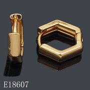 E18607 - Modern Geometric Hexagon Huggie Earrings – 18K Gold Plated Minimalist Hoops