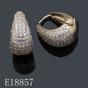 E18857 - 18K Gold Plated Pavé Cubic Zirconia Chunky Huggie Hoop Earrings