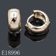 E18996 - Chunky Gold Plated Huggie Hoop Earrings | Small Polished Wide Band Hoops for Women