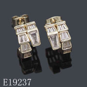 E19237 - 18K Gold Plated Cubic Zirconia Huggie Earrings | Geometric Baguette CZ Half-Hoops