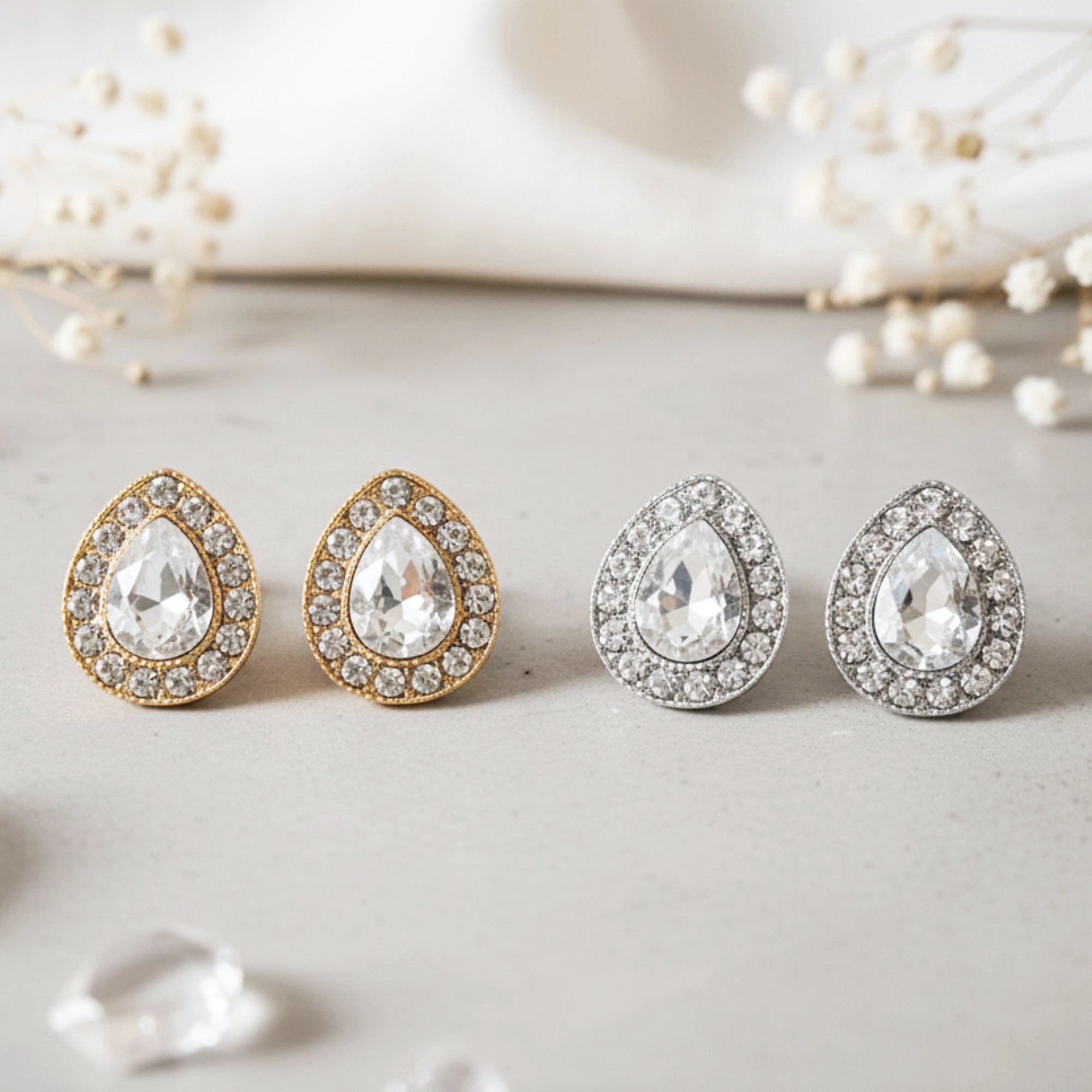 Earrings - 22 EME1903