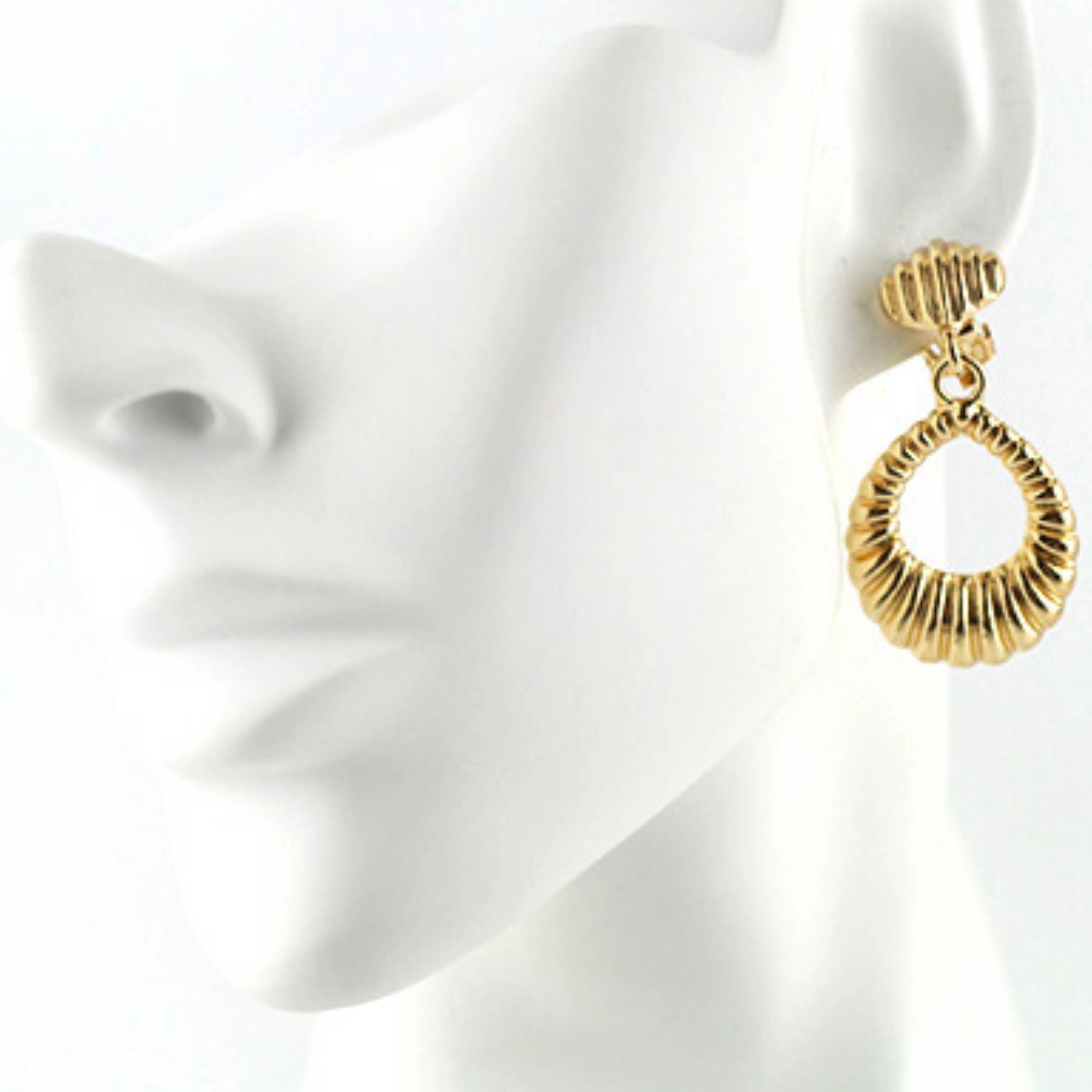 Textured Teardrop Clip-On Earrings | Vintage Ribbed Dangle