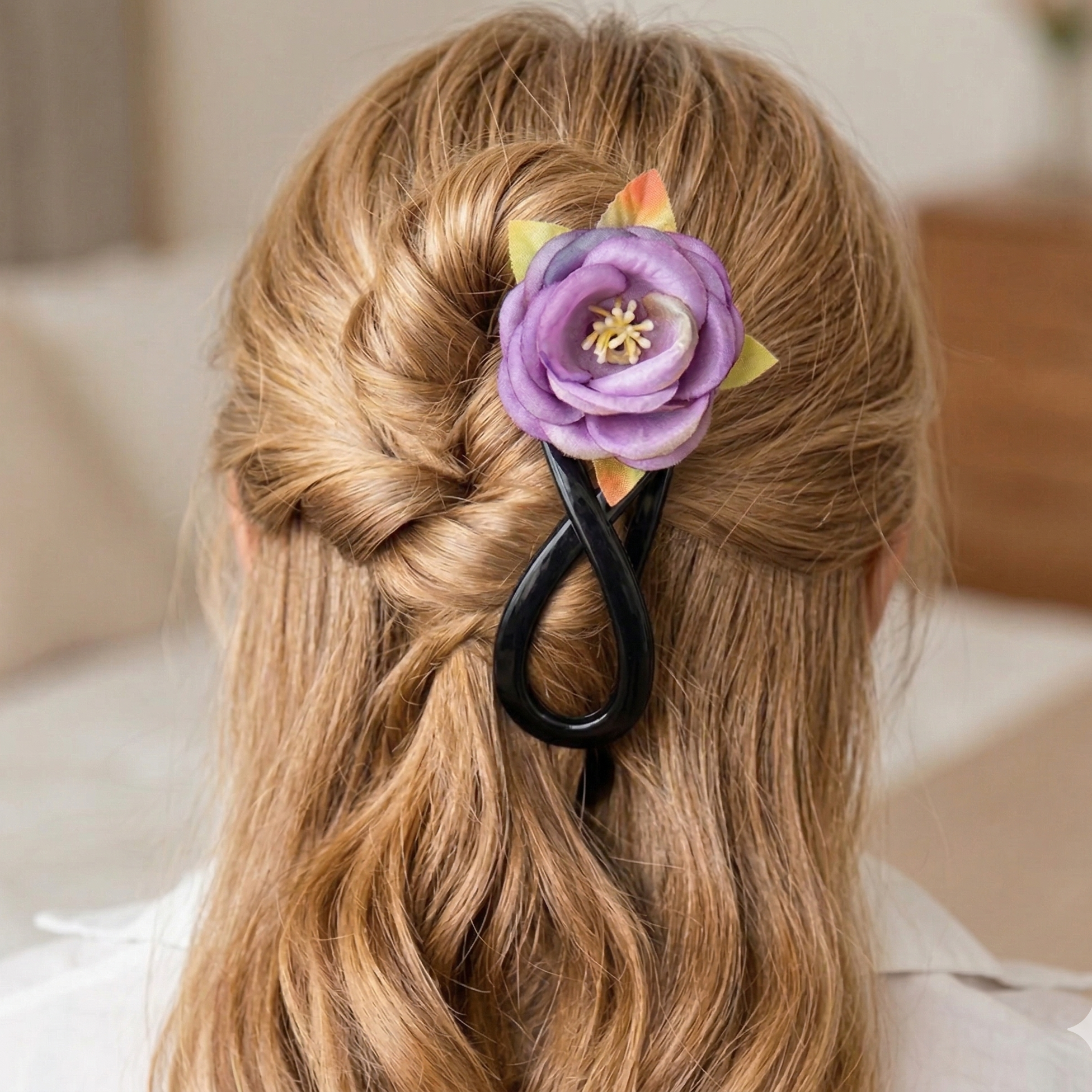 Elegant Floral Infinity Twist Hair Clip (QW2316)