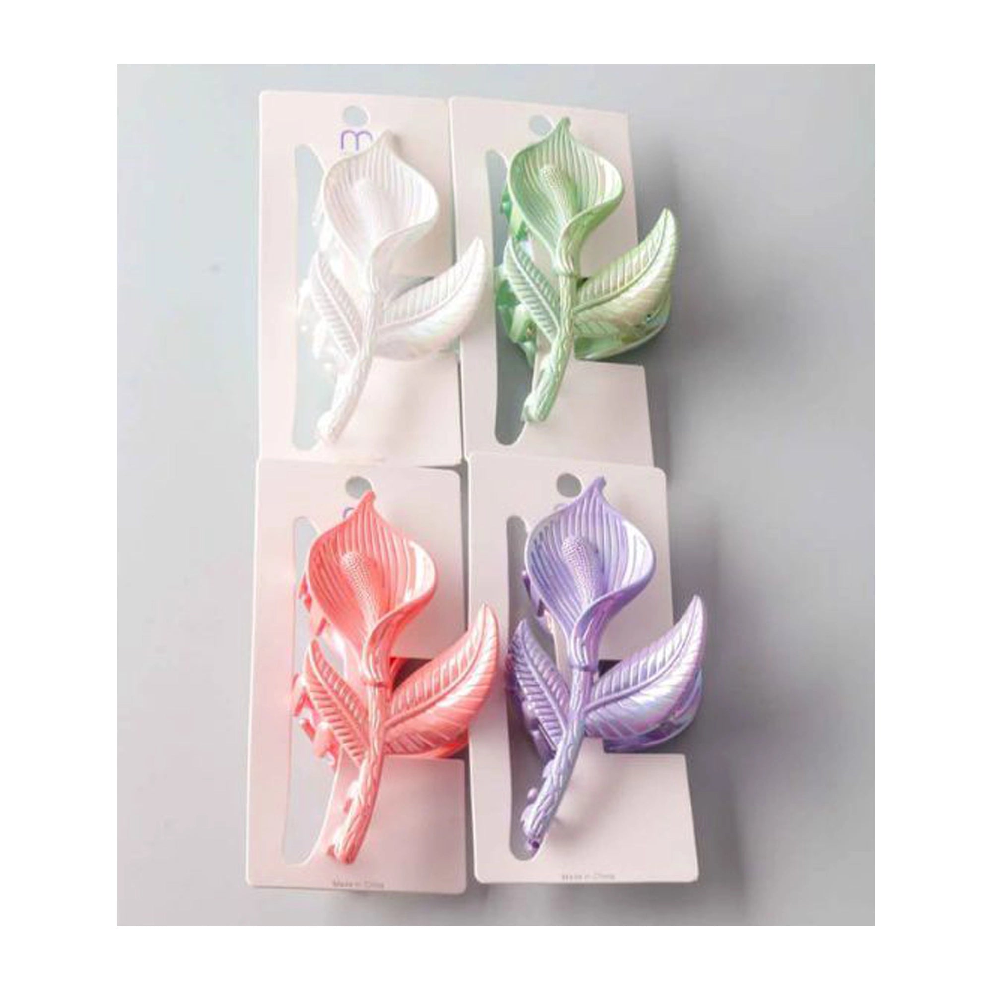 Etched Calla Lily Floral Hair Claw Clip – Elegant Matte Pearlescent Finish (HC11679)