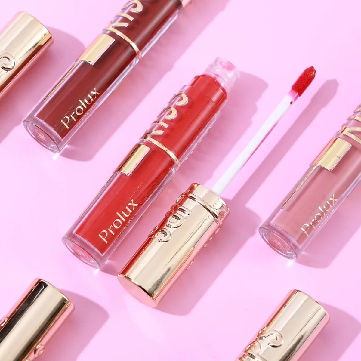 Luxurious Luminous Matte Lipstick Set – 6 Highly Pigmented Long-Wear Shades with Cherry & Coconut Scents