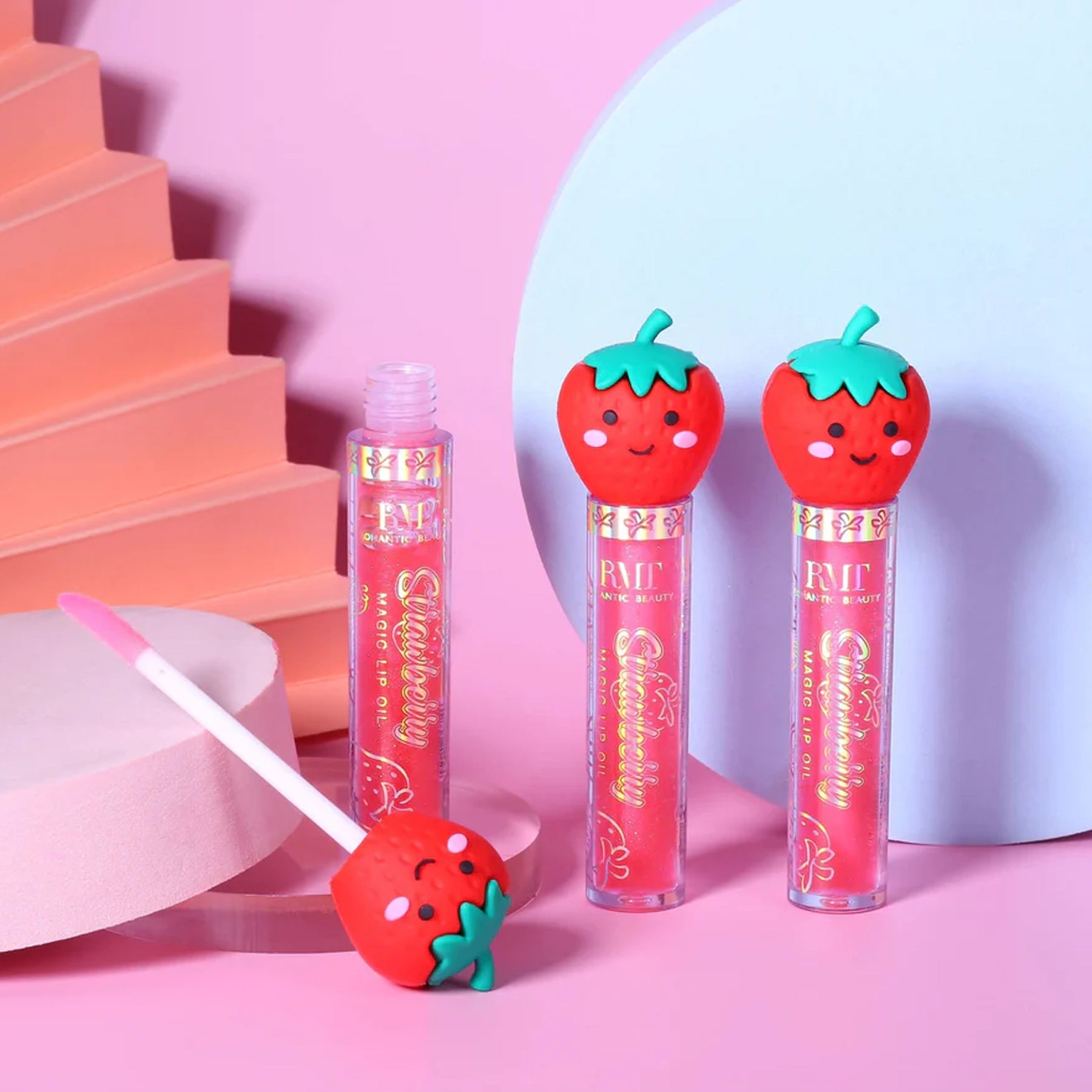 Romantic Beauty - Strawberry Magic Lip Gloss