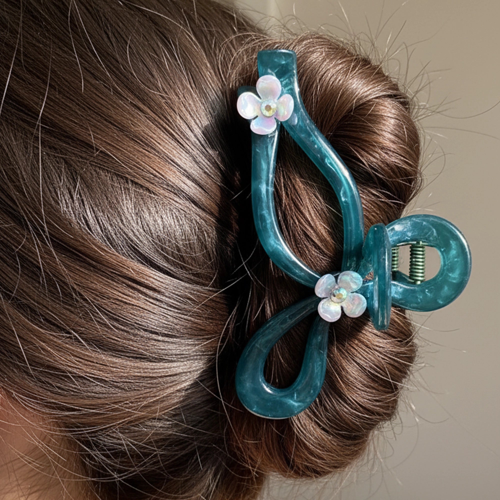 Marbled Green Figure-Eight Hair Claw with Iridescent Flowers | 11CM