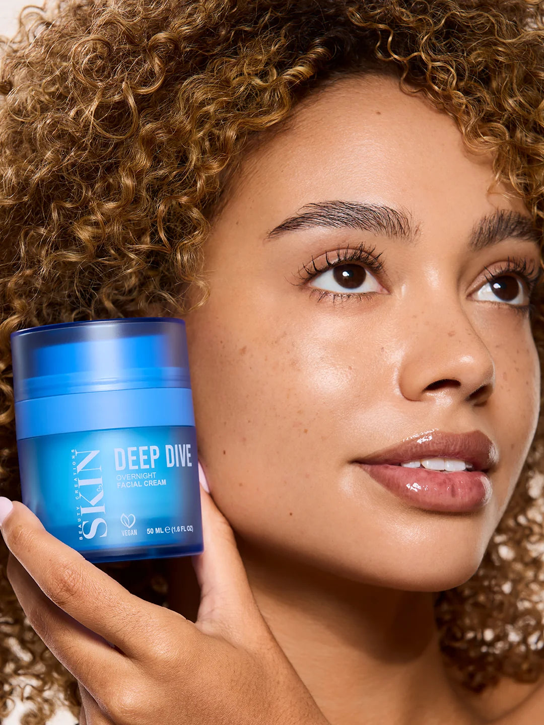 Beauty Creations Skin Deep Dive with Hyaluronic Acid