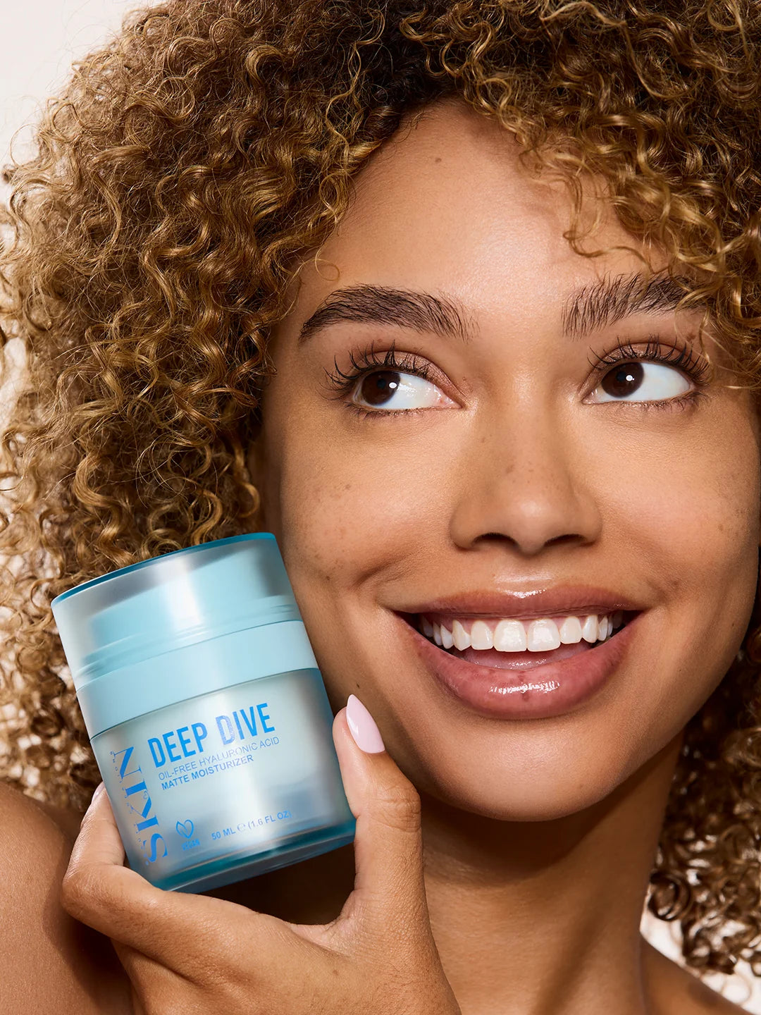 Beauty Creations Skin Deep Dive with Hyaluronic Acid
