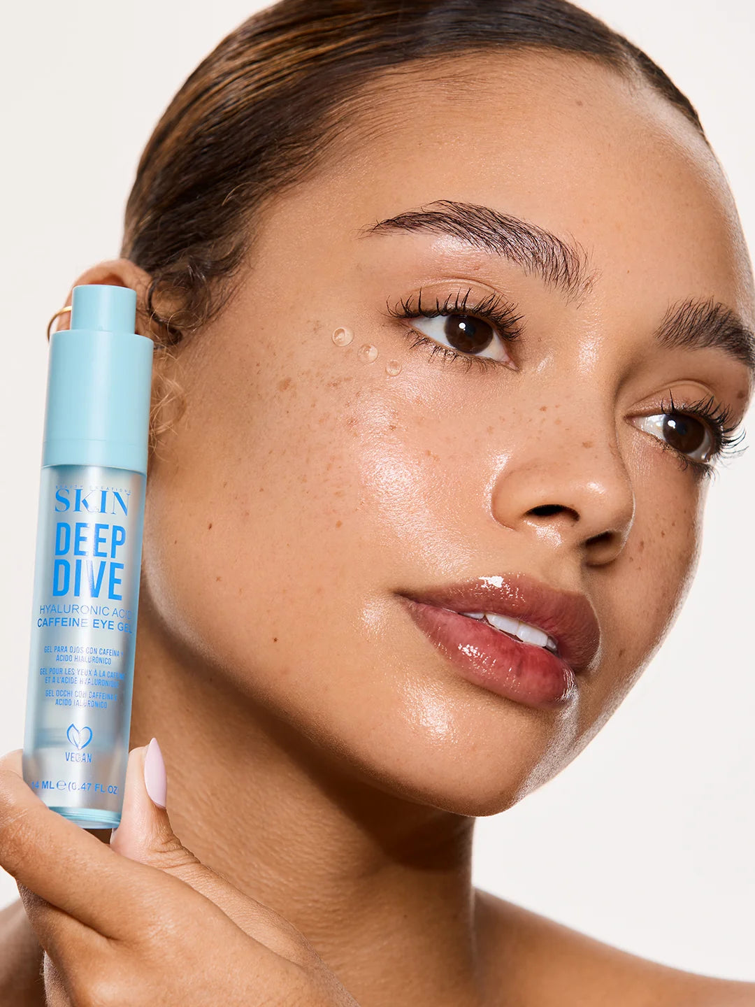 Beauty Creations Skin Deep Dive with Hyaluronic Acid