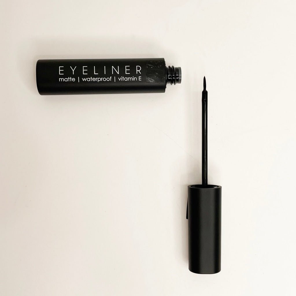 Italia Deluxe - Liquid Eyeliner - TRUECOLOR WHOLESALE